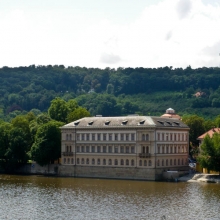 Лихтенштейнский дворец