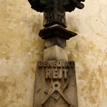 Памятник архитектору Бенедикту Рейту, одному из авторов реконструкции Пражского Града